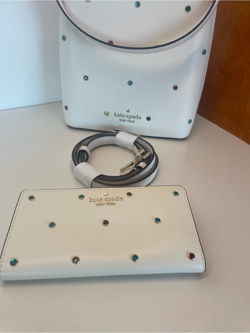 Kate Spade Darcy Small Bucket bag and wallet- cream multi studded gem accent - Picture 4 of 10